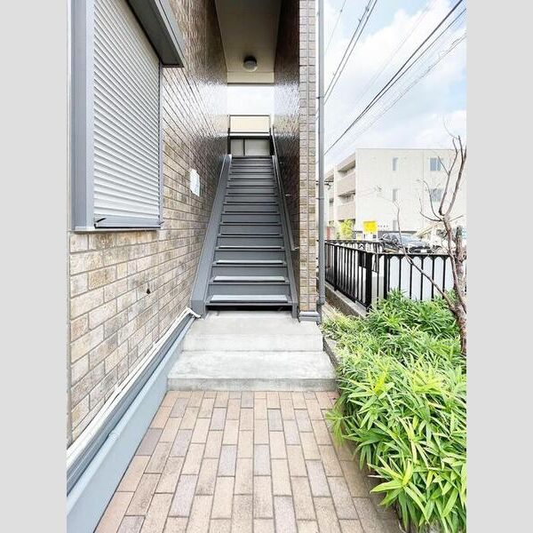 サンモール・N 共用部階段