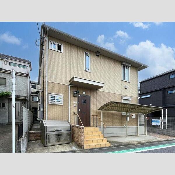 ルーヴ202号室 外観