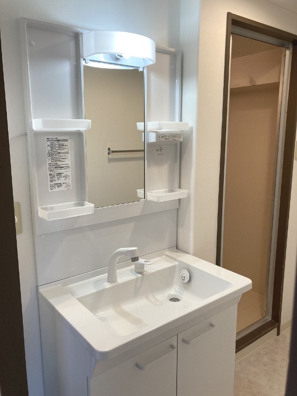 エルシー弐番館 洗面