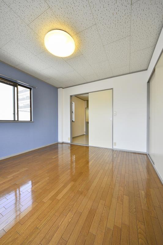 第3アベニューハウス3階 その他、部屋スペース