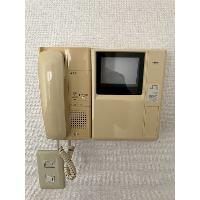 パルムドールハイム0102号室 インターホン