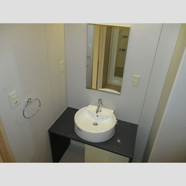 ベネツォーネ　E 洗面化粧台