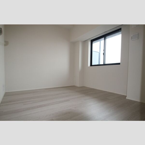 THE TOWER JUJO716号室 洋室①6.2帖