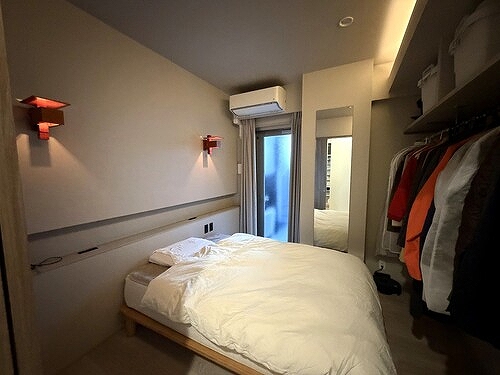 フェリスコート自由が丘1階 寝室（退去前）※家具・什器は撤去いたします。