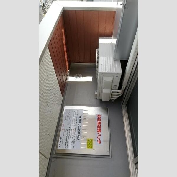 セレスティア瑞江Ⅱ バルコニー