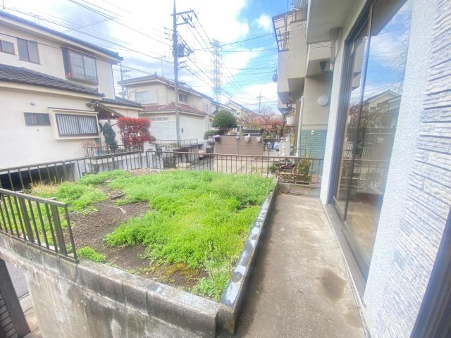 こもれびテラス川口 南側庭付き
