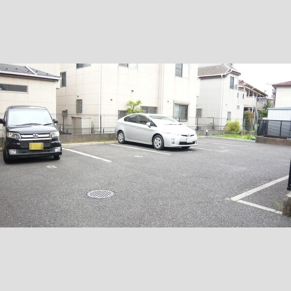 ベルデュールⅡ 駐車場(要空き確認)