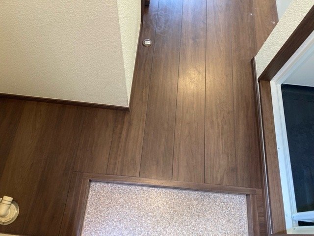 ＲＡＹ　ＨＯＵＳＥ 玄関