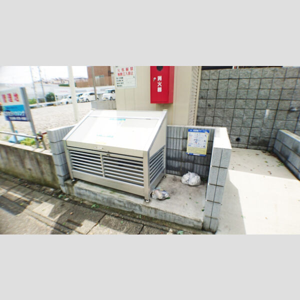 K-プレイス戸塚 ごみ置場