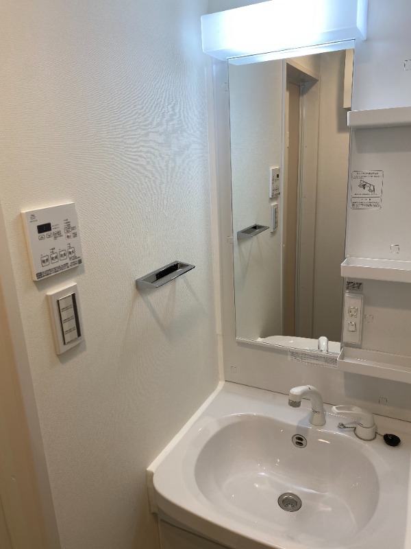 ジェノヴィア瑞江1階 洗面