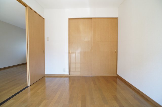 メゾンベール幕張本郷 リビング