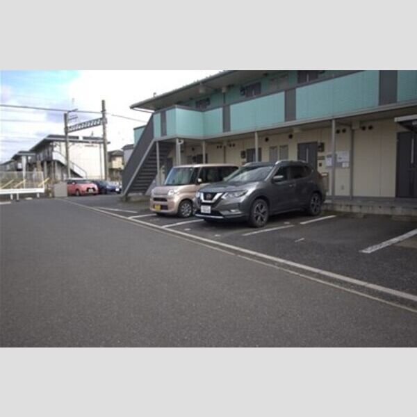 ヴィラ・グランメール 駐車場