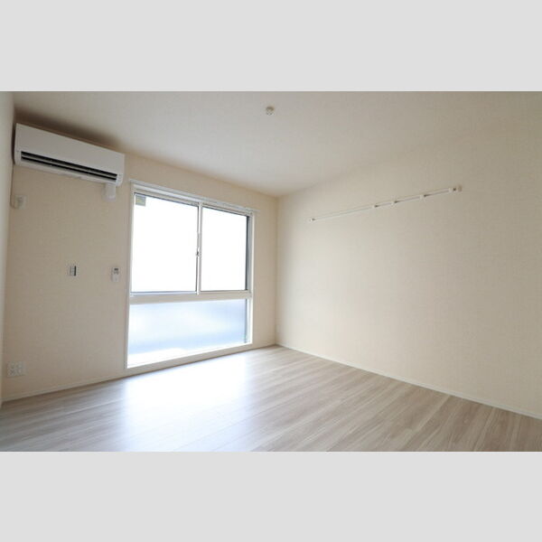 トレビ・フォンタナ リビング