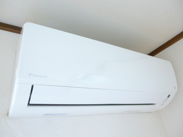 フローラマツノⅡ2階 エアコン