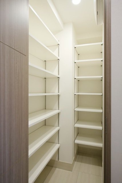 ＴＡＳ田園調布レジデンス2階 靴入