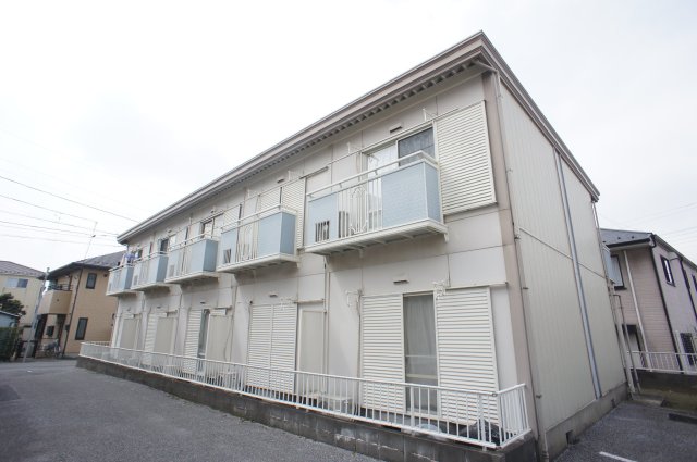 ハイツ近藤0106号室 外はこのようになっています