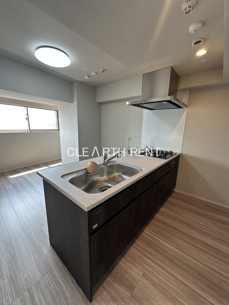 コンシェリア東京 ＜ＨＩＧＡＳＨＩＪＵＪＯ ＲＥＳＩＤＥＮＣＥ 温度センサーを搭載！一定の温度になると自動消火するので安心