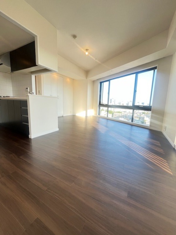 レジディアタワー中目黒14階 リビング