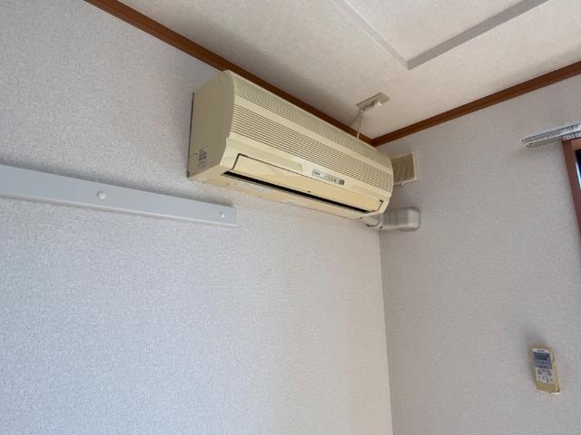 メゾン・トランタンヌーフ205号室 エアコン