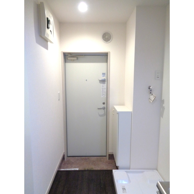 スプロートWEST 玄関