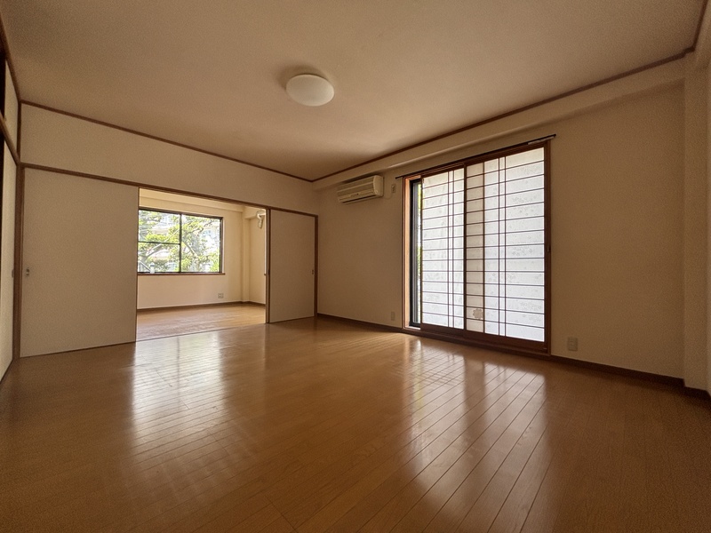 シルクメゾン 内観