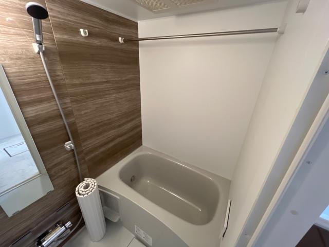 ＲＩＡＤ　ＲＩＳＡ バス