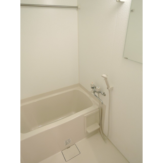 プレール・ドゥーク東雲104号室 お風呂