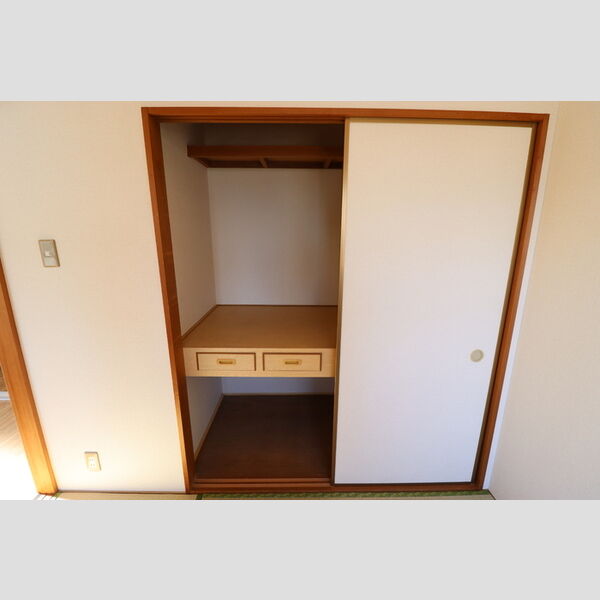 シティハイム 物入