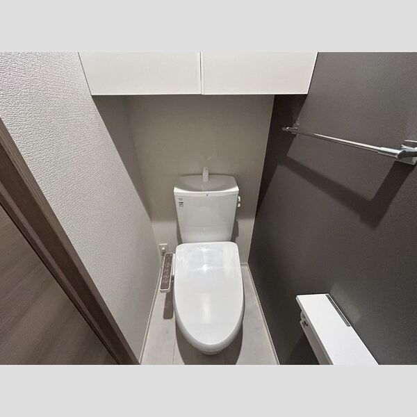 ミーナ西船橋106号室 トイレ