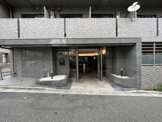 ルーブル高田馬場弐番館 エントランス
