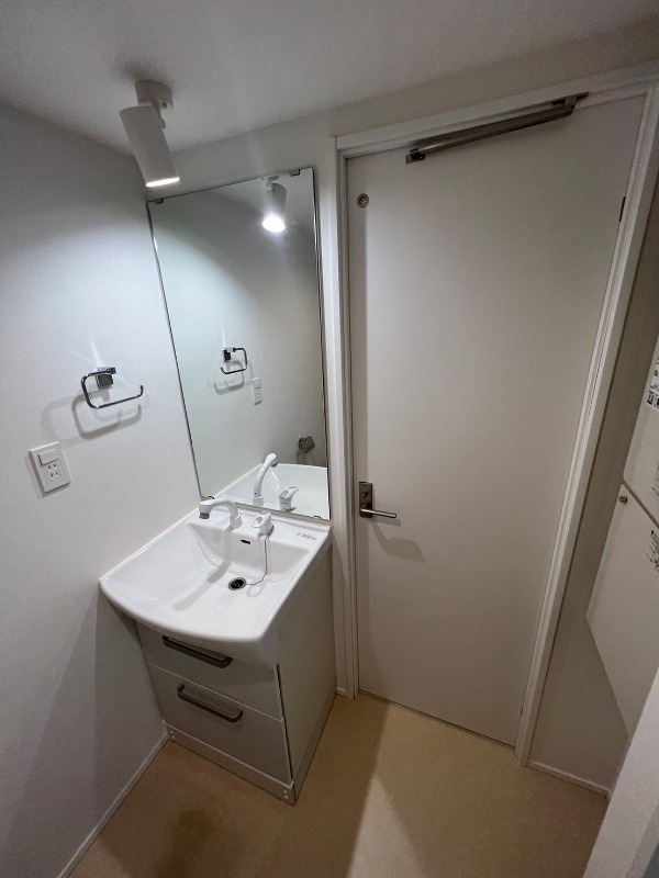 CREAL東高円寺2階 洗面