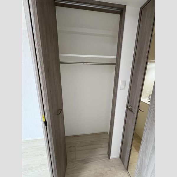 MAXIV横浜吉野町TRE1104号室 玄関