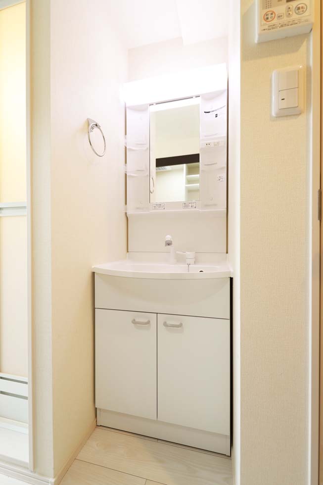 グレイス前野町2階 内観