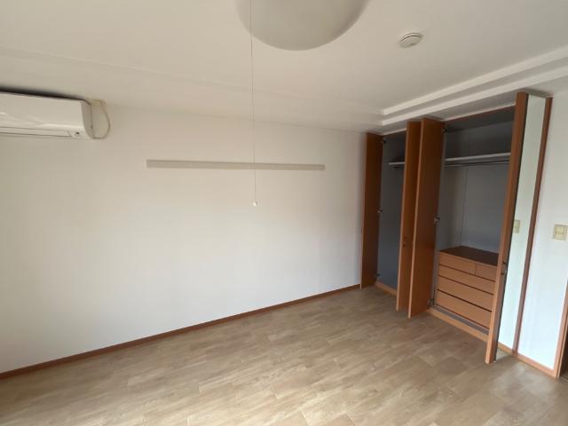 リヴィエール 洋室