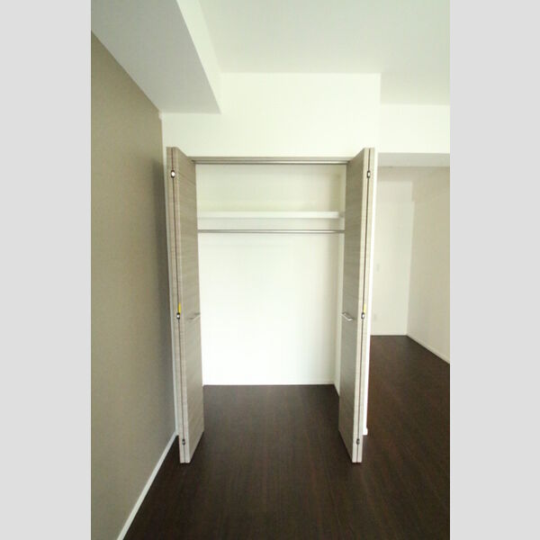 ロイジェント九段405号室 収納