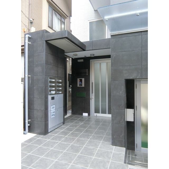 アクセス中野本町 外観