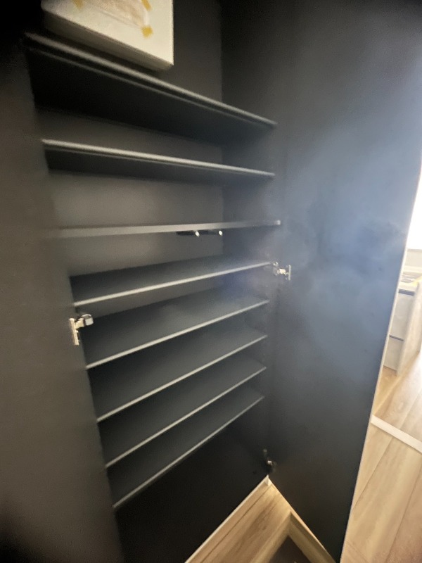 三田ハイデンス6階 下足入れ