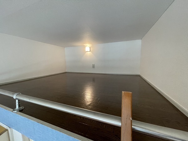 カーム百合ヶ丘Ⅱ1階 同建物別部屋の参考画像