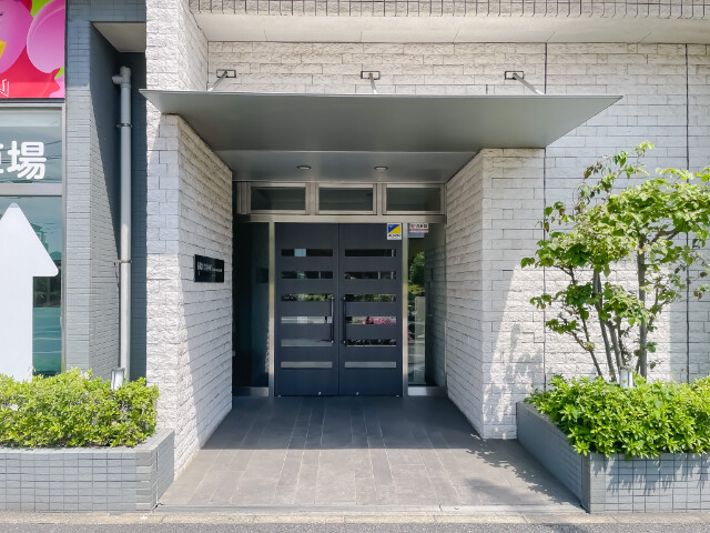 レジディア船橋Ⅰ・Ⅱ5階 エントランス