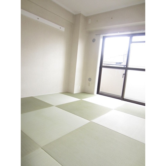 クローネ芦花2階 内観