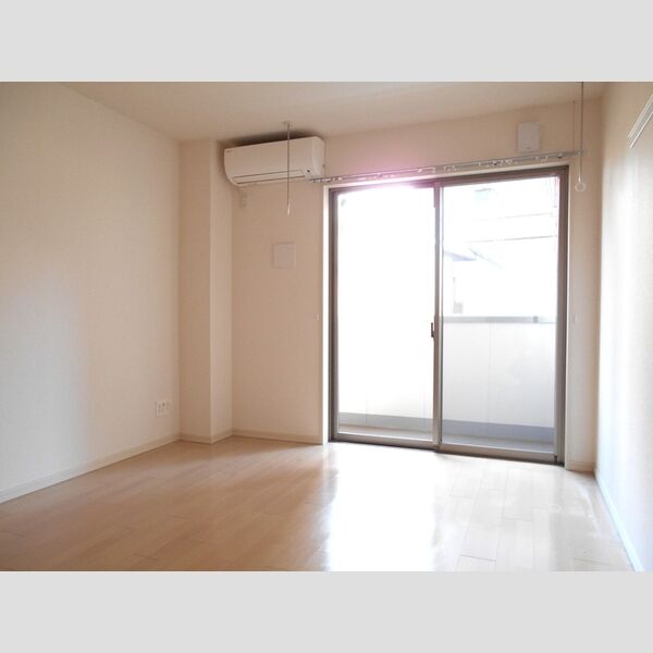 プランドールからもも 洋室