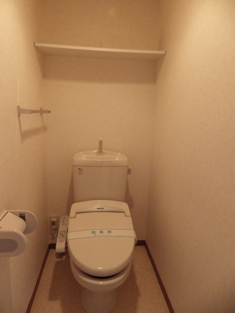 リヴェール0101号室 トイレ