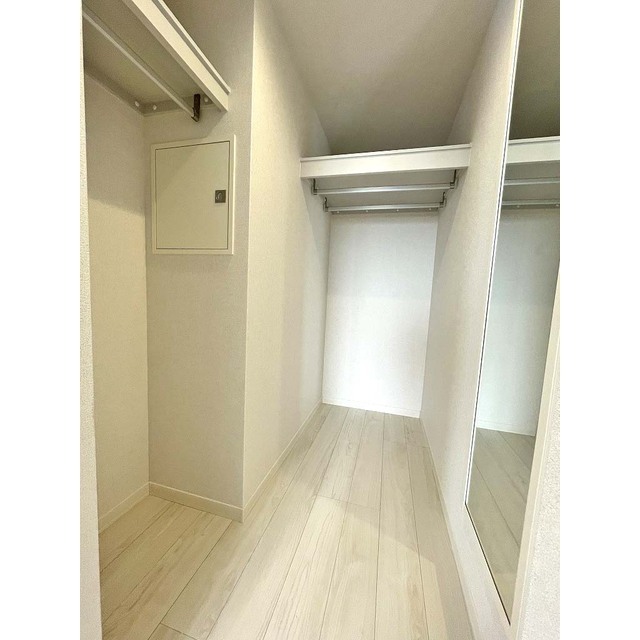 シャーメゾン国立ウエスト103号室 同建物別部屋の参考画像