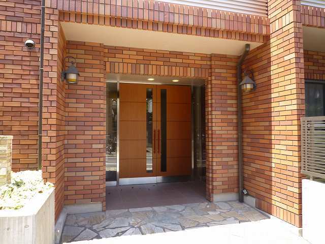 ブリックス駒沢0101号室 エントランス