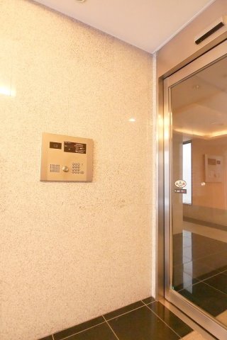 ロメック山手日暮里 外観