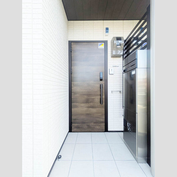 シンボルバーム・ラオム 玄関ドア