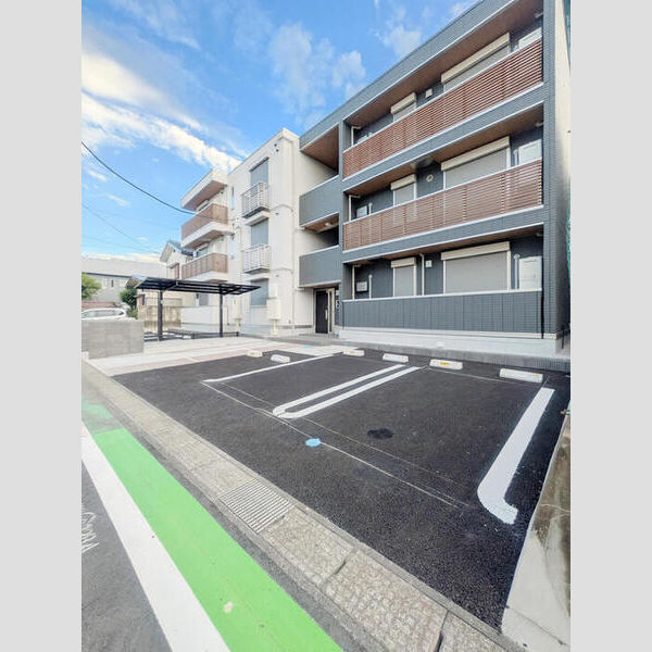 エスポワール宮原 駐車場