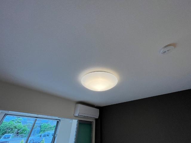 ノイエプルーシア 照明設備