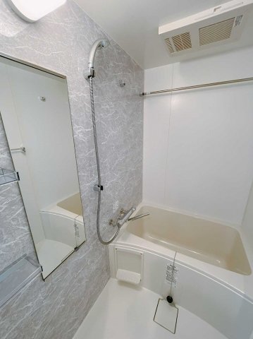 ハーモニーレジデンス山手巣鴨ザ・ガーデン4階 内観