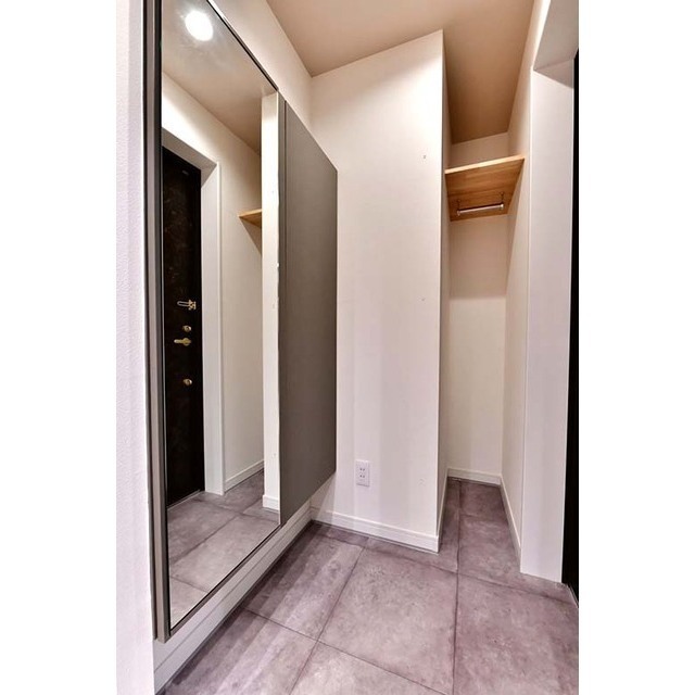 Platanus幡ヶ谷 玄関